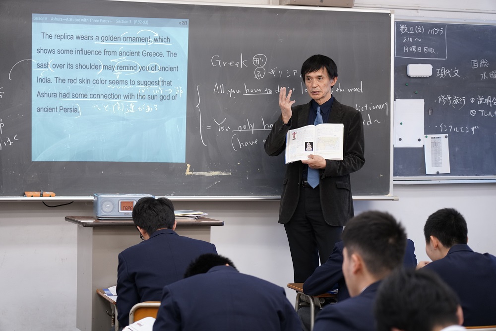 1日1日を大切に」鈴木匠先生（高3学年主任・英語科） | 日本学園